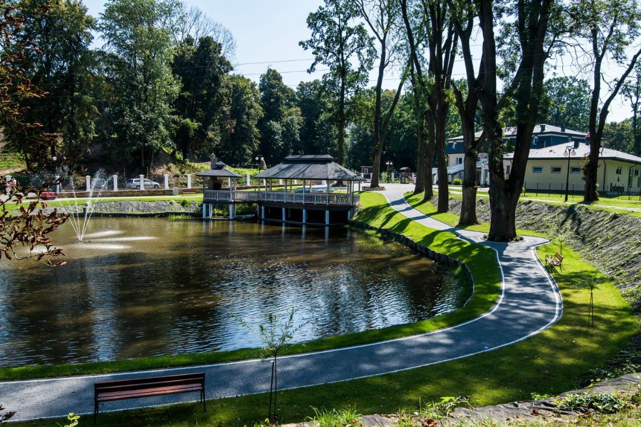 Hotel Pod Ksiecia Gorka Oleszyce Exterior foto