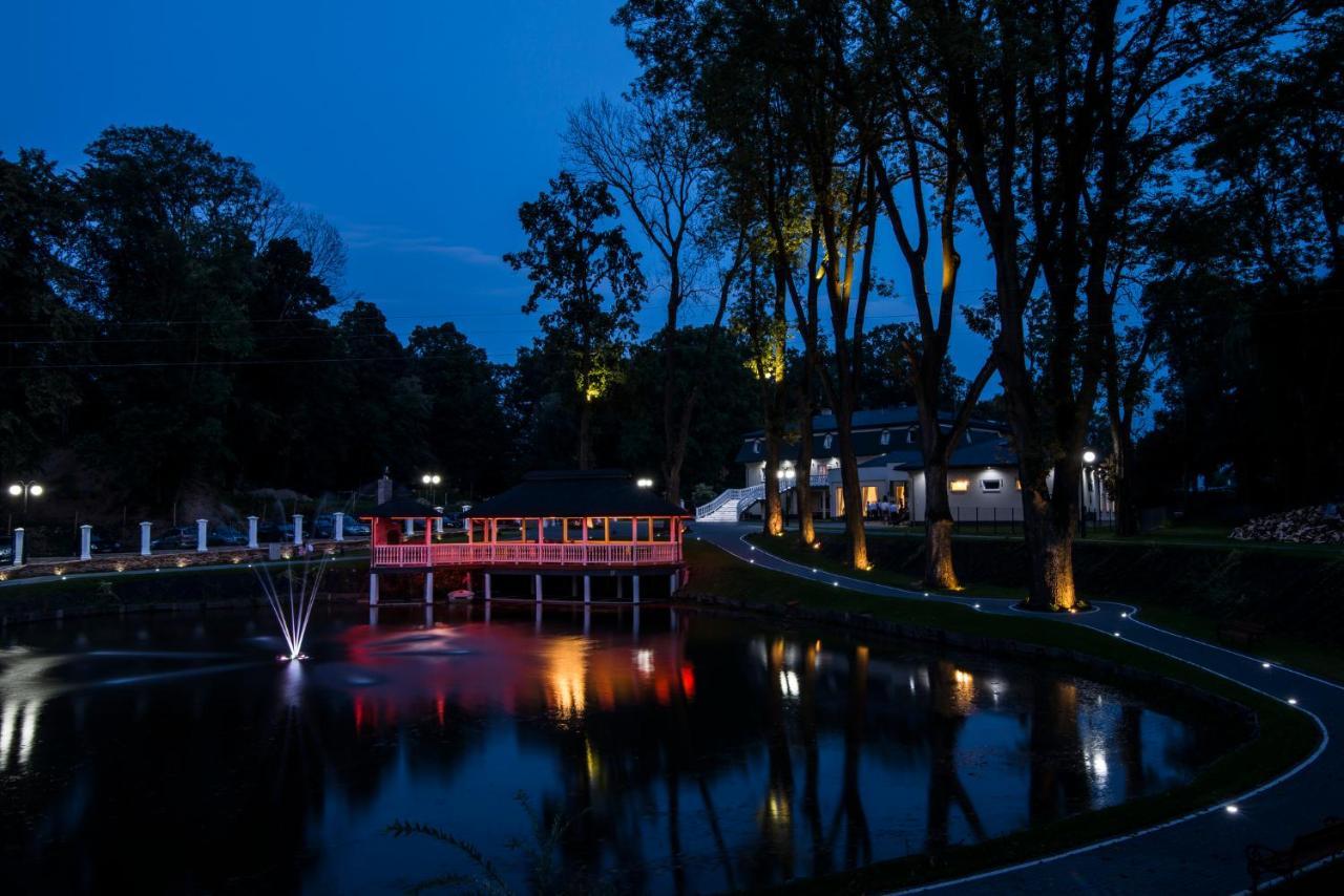 Hotel Pod Ksiecia Gorka Oleszyce Exterior foto