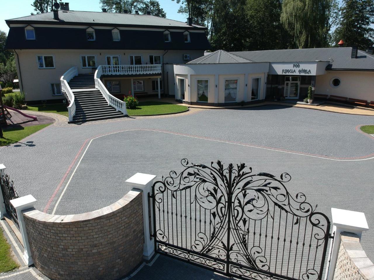 Hotel Pod Ksiecia Gorka Oleszyce Exterior foto